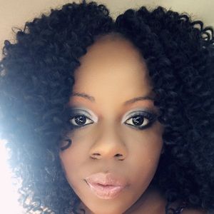 Meet your Posher, Tyra